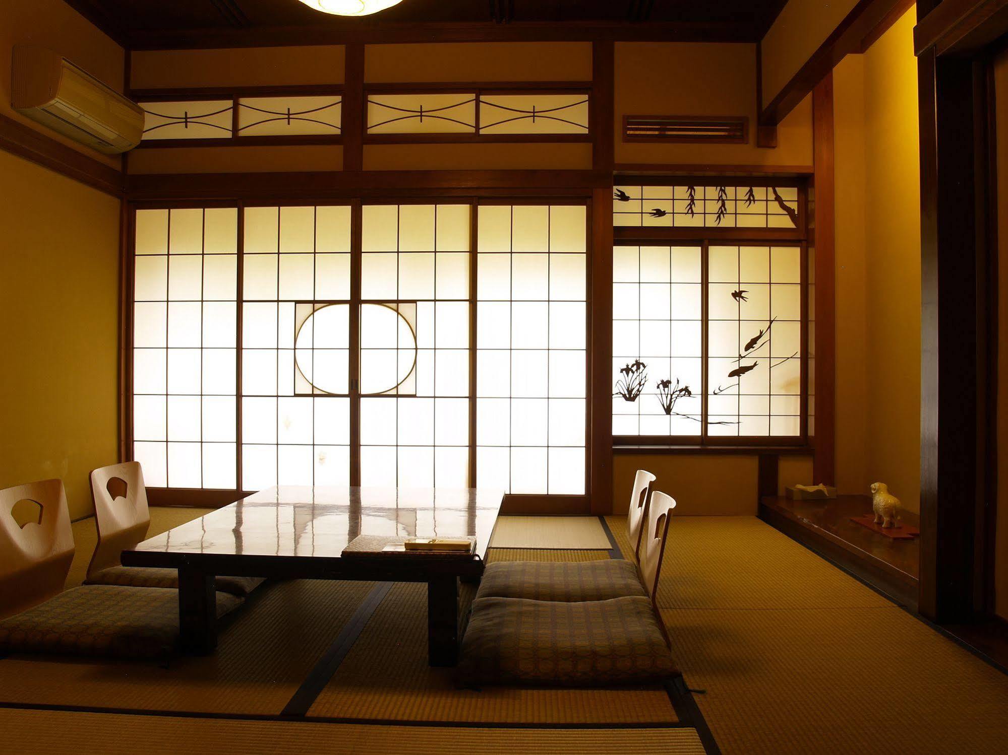 K'S House Ito Onsen - Historical Ryokan Hostel Buitenkant foto