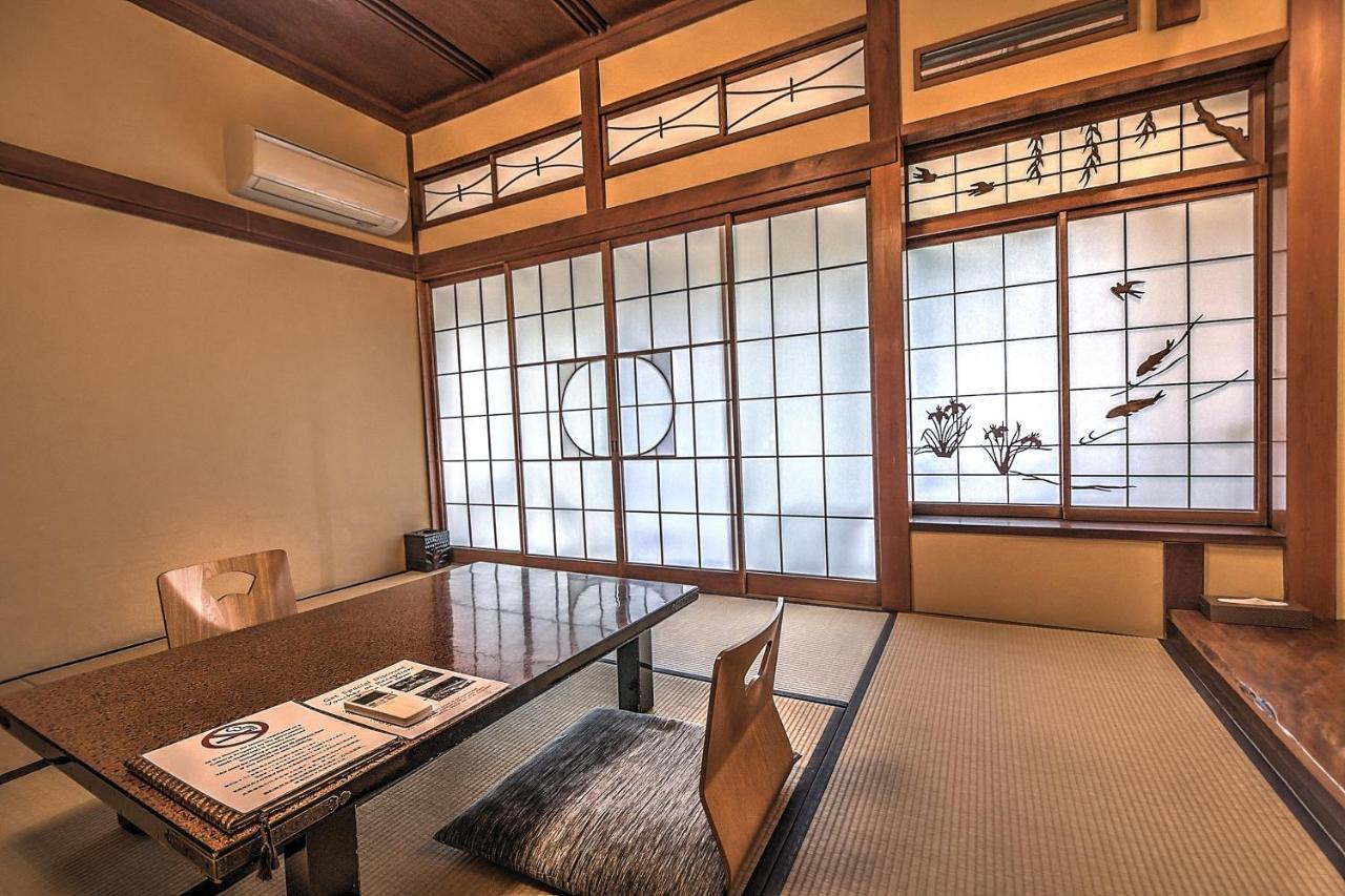 K'S House Ito Onsen - Historical Ryokan Hostel Buitenkant foto